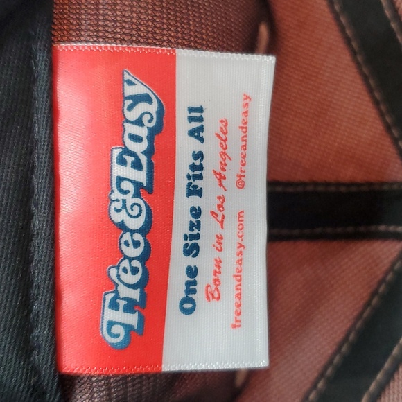 Free & Easy Adult Unisex Two Tone Pink Ivory Snapback Cap Hat - Picture 9 of 9